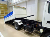荷台内寸:300&times;159&times;38 新明和/SD2-32 三方開 手動シート(開き止め付) リアアオリ左右ピン差し加工 鳥居上部左右角出し(脱着可)/枕木取付 右シャシリアスライド用スイッチコード