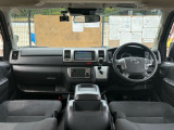 そう考えるとスーパーGLもいっか!ってなりません?運転席と助手席がしっかり独立してるから、それぞれ前後に動かしたりフルフラットにできたりするのがグッド!DXとは違います。DXもいい車ですけどね!!