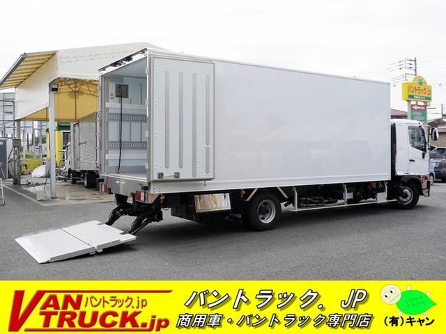 レンジャー 冷蔵冷凍車 4t ワイド 寝台付 低温 格納ゲート