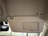 運転席サンバイザー