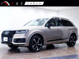 アウディ Q7 55 TFSI クワトロ 4WD