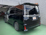 人気のヴォクシーZS煌!入庫しました!アルパインナビ!フルセグTV!両側電動ドア!バックカメラ!ETC!Bluetooth!電格ミラー!アイドリングストップ!AUTOライト!是非この機会に!