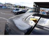禁煙車ですのでタバコのニオイ、ヤニ汚れはありません。