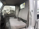2980cc 1.45t 1.45トン 平ボディ 3人乗り 積載1450Kg ディーゼル 5速 5MT 3ペダル 普通免許OK パワーウインドウ に内外装仕上げ済み