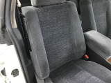 【2年保証】 全車に2年保証が標準装備!ロードサービス付帯しております。安心のカーライフは当社でお買い求めください!