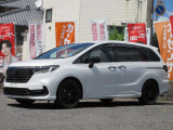 スポーティーで洗練されたデザイン!ラグジュアリーなBLACK EDITION!!ゆとりのある空間や、運転しやすいサイズ感!おススメの一台です!