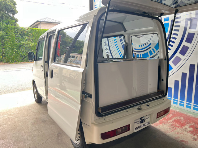ミニキャブミーブ CD 16.0kWh 4シーター キッチンカー 社外ナビ TV Bカメラ