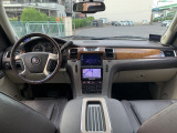 エスカレード プラチナム 4WD 新車並行