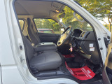 買ったばかりの愛車、ずっときれいにしていたいですよね!ご購入いただいたお車を綺麗な状態に保てるよう、コーティングなどのオプションもご用意しております。詳しくは店舗までお問い合わせください♪