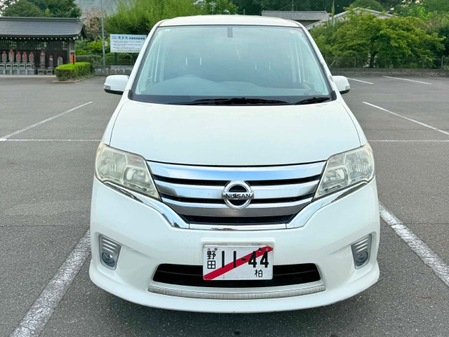 セレナ 2.0 ハイウェイスター S-HYBRID 