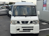 展示車両のエンジンの調子など外観、内装綺麗な状態ですが中古車ですので多少の傷、軽い凹みなどあると思いますが、判断には個人差がありますので気になる方は是非一度現車確認をお願い致します。