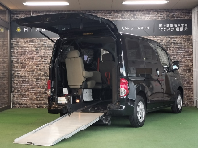 NV200バネットバン ワンオナ/オートステップ/車椅子固定装置