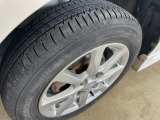 タイヤの溝まだまだあります。