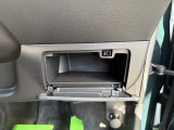 中古車となりますので、在庫車輛につきましては、基本的にご来店頂き現車確認をお願い致します。ご遠方等でご来店が厳しい場合には、オンライン商談(ビデオ通話)も可能です!