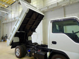 荷台内寸:305&times;160&times;37 極東開発/DD02-31 三方開 左右アオリ外側後方反射板1対