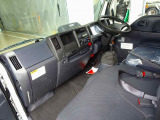 AC PS PW SRS ABS キーレス 左電格ミラー Bluetooth ETC ドラレコ アドブルー ターボ 排気ブレーキ HSA LEDヘッドライト フォグランプ ASR
