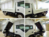荷台内寸:305&times;160&times;37 極東開発/DD02-31 三方開 左右アオリ外側後方反射板1対