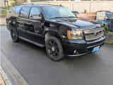 サバーバン 1500 LT 5.3 V8 4WD ブラック 4WD 5.3 V8