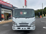 エルフ  3t積・平ボディ・ロング・全低床・AT車