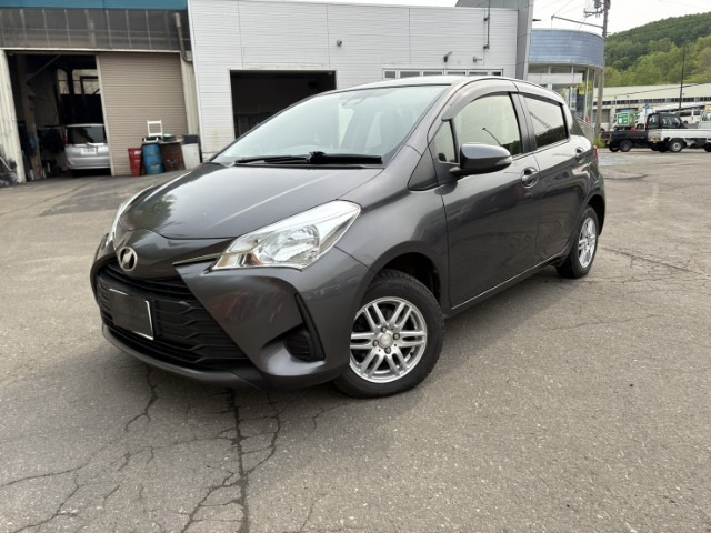 ヴィッツ 1.3 F 4WD 