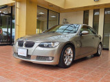 3シリーズカブリオレ 335i ベージュレザーシート パドルシフト