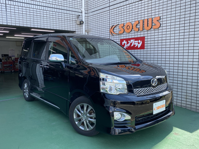 トヨタ ヴォクシー 