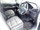 ★今、お乗りのお車の車検が切れちゃう!なんて方には代車も無料で貸し出し可能です★車がなくなると困るという方結構多いんですよね★ご用意はしてありますが貸し出し中もございますのでご確認下さい★