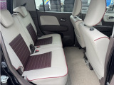 内装クリーニングも行っております。専門スタッフが愛車をピカピカに仕上げさせていただきます。