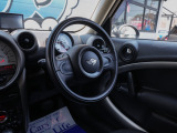 握りやすいステアリング♪運転が楽しくなる1台です(*^^*)