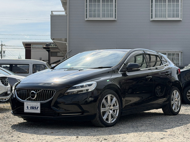 V40 D4 インスクリプション ディーゼル アイシン8速オートマ ナビ バックカメラ