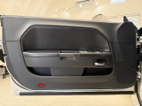弊社では納車後のアフターサービスに力を入れております。中古車は、買う時よりも買った後の心配がつきものだと思います。遠方の方でも安心していただけるよう、お近くの整備工場をご紹介させていただきます。