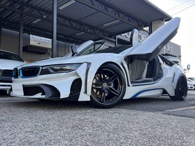 i8 ベースモデル エナジーコンプリートカー ローダウン