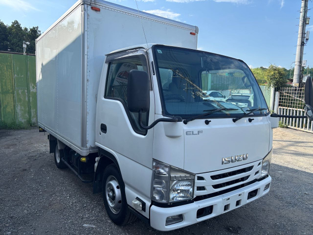 エルフ  1.5t バン AT バックカメラ