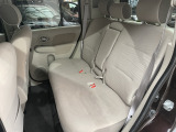 ☆後部座席の足元も広々してます!お問い合わせはTEL06-6430-1230 E-mail cars_genesis2007@yahoo.co.jpまで!!☆