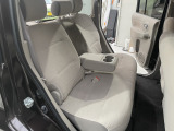 後部座席も広々してます!お問い合わせはTEL06-6430-1230 E-mail cars_genesis2007@yahoo.co.jpまで!!☆