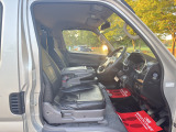 買ったばかりの愛車、ずっときれいにしていたいですよね!ご購入いただいたお車を綺麗な状態に保てるよう、コーティングなどのオプションもご用意しております。詳しくは店舗までお問い合わせください♪