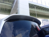 純正ルーフスポイラー。