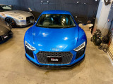 R8 V10 プラス 5.2 FSI クワトロ 4WD 