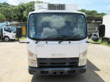 冷蔵冷凍車