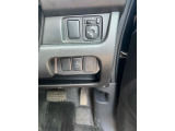運転席右側の各種スイッチまわりです。