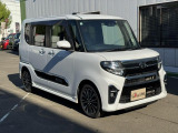 外装コーティングも行っております。専門スタッフが愛車をピカピカに仕上げさせていただきます。