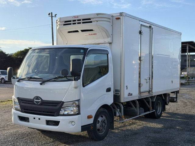 日野 デュトロ 