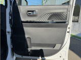 商談スペースも広々としていてお客様とゆっくり愛車探しをさせていただけます♪
