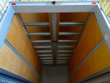 荷台内寸:626&times;240&times;242 トランテックス/W110M56 リア観音扉 落とし込みフック5対 左右セイコーラック ラッシングレール2段(58cm/140cm)/ベルト1個 荷室LED灯3個