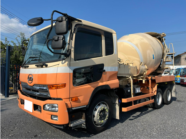 コンドル ミキサー車 カヤバ製積載11t6速MT検切ナンバー付