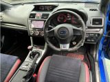 WRX STI 2.0 4WD 6速マニュアル