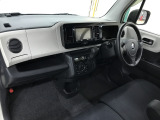 【展示車両について】 低価格を実現するため、微細な傷などは修理せずに展示している場合がございます。できるだけご説明させて頂くようにしておりますが、ご不安な方はスタッフまでお尋ねください。