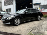 シーマハイブリッド 3.5 VIP サンルーフ・革シート