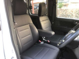 運転席は快適♪