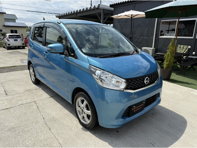 デイズ X 4WD スマートキー アイドリングストップ